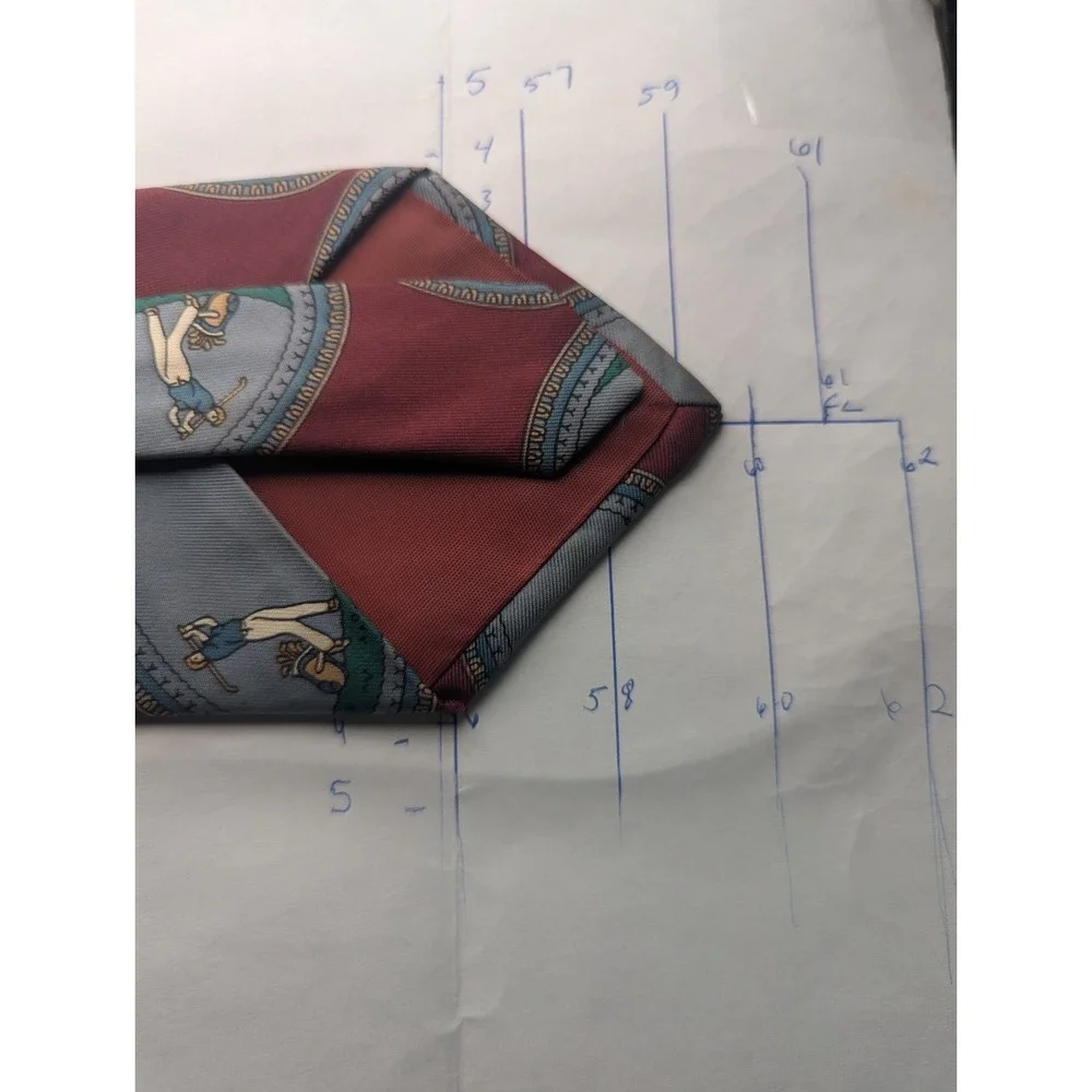 Flying Scotsman Collection Mens Silk Tie Vintage Golf Scene Made in USA Maroon